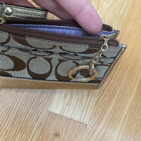 COACH Signature C Mini Wallet and Key Chain - Picture 3 of 3